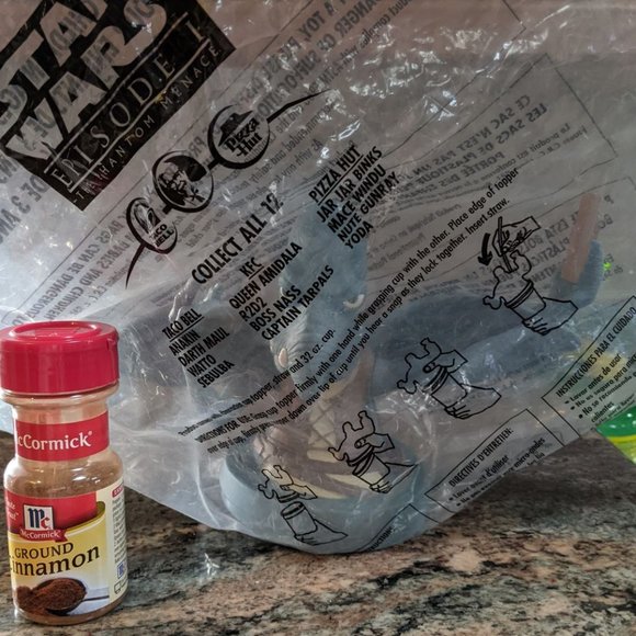 COPY - NIB VTG 1999 Star Wars Episode 1 Watto Cup… - Picture 2 of 6